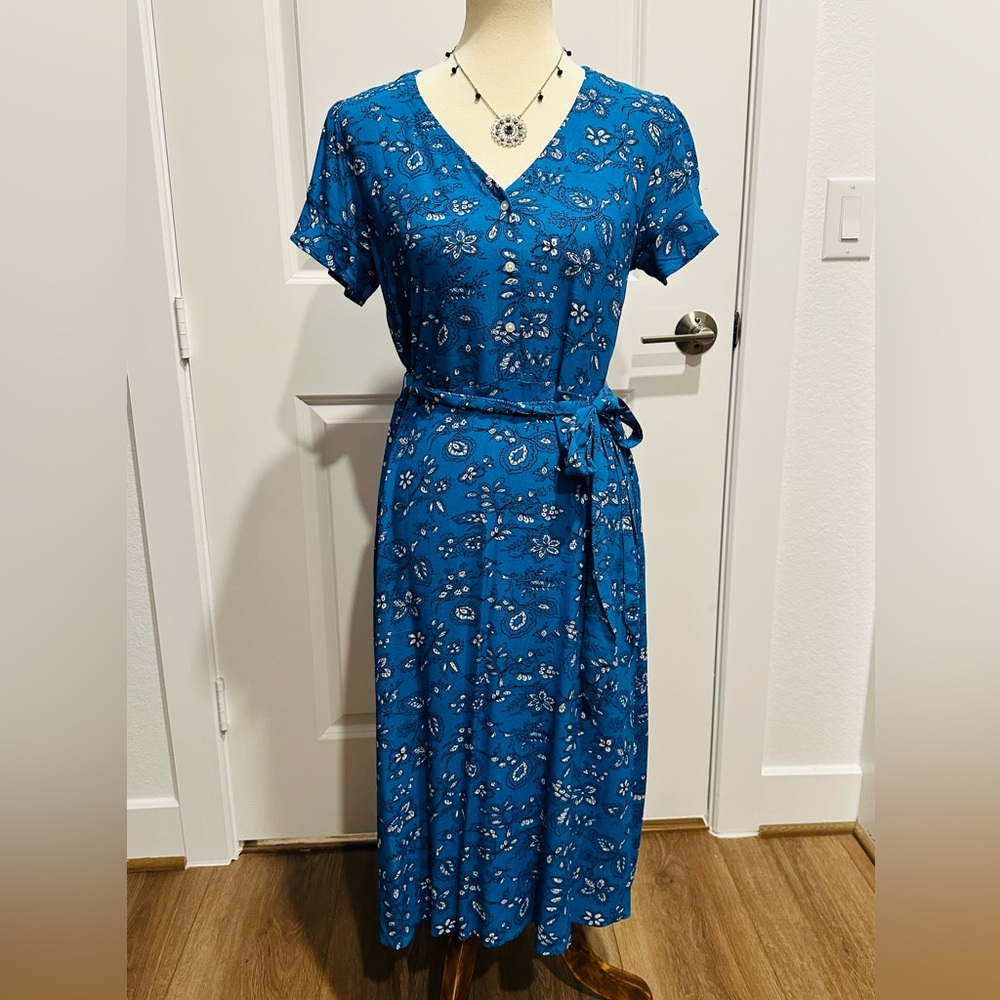 LOFT Casual Floral Dress